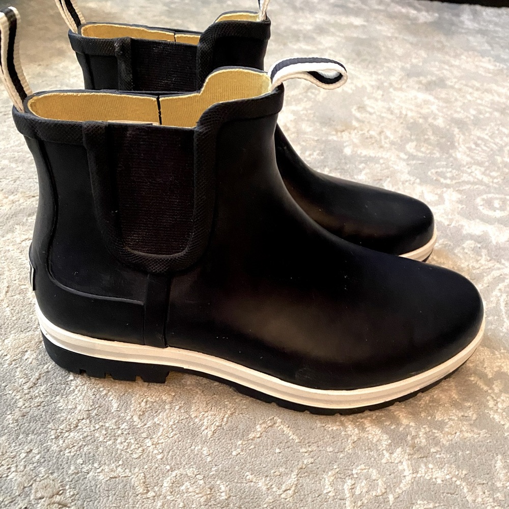 LL Bean Wellie boots NWOB
